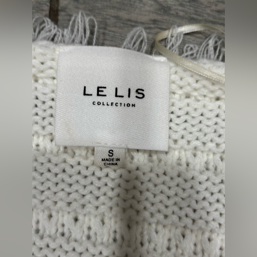 Lelis Collection Shaggy Fringe Knit Cardigan Sweater in Cream White Small - Picture 5 of 9